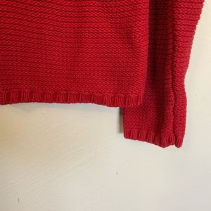 MENDOCINO Simple Red Crew Neck Sweater (knit)